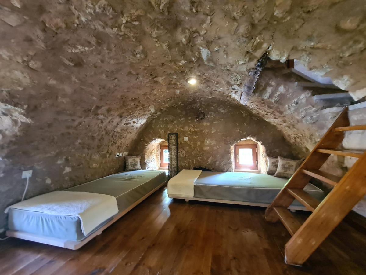Pyrgos 1869 Villa Gythio Esterno foto
